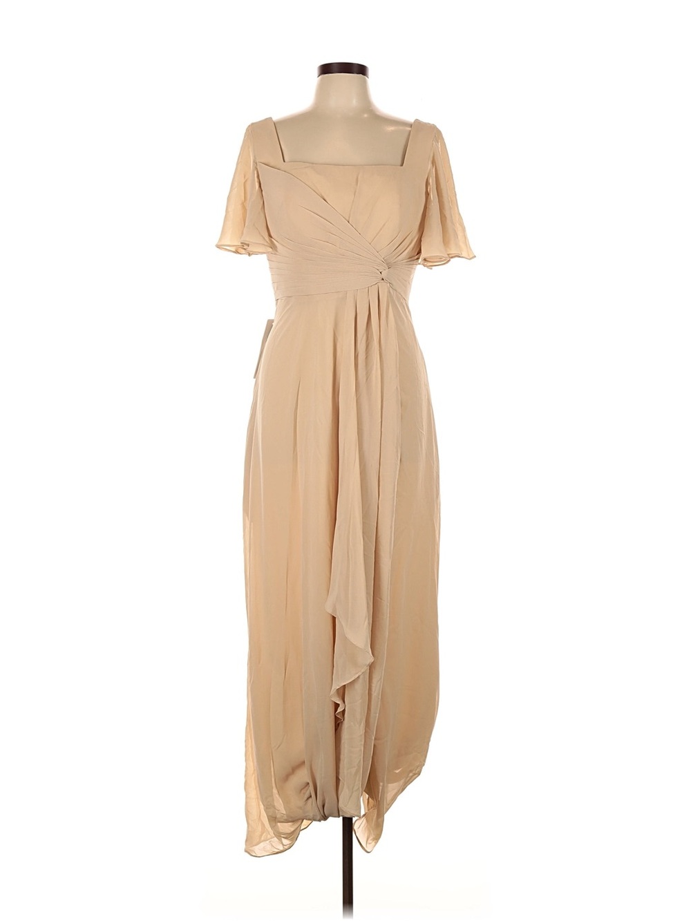 The Genevieve Elegance Gown